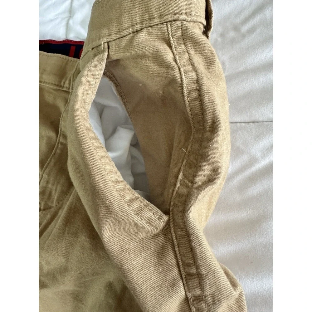 LEVIS BOYS CARGO SHORTS SIZE 12 Reg 26"WAIST 8" INSEAM Tan Pockets EUC - Picture 5 of 9
